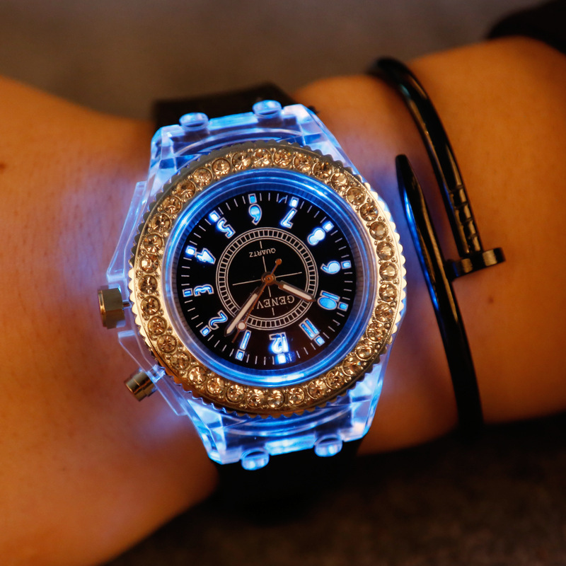 Женские часы, светящиеся персо – обзор и цена Jewelry Diamond Watches