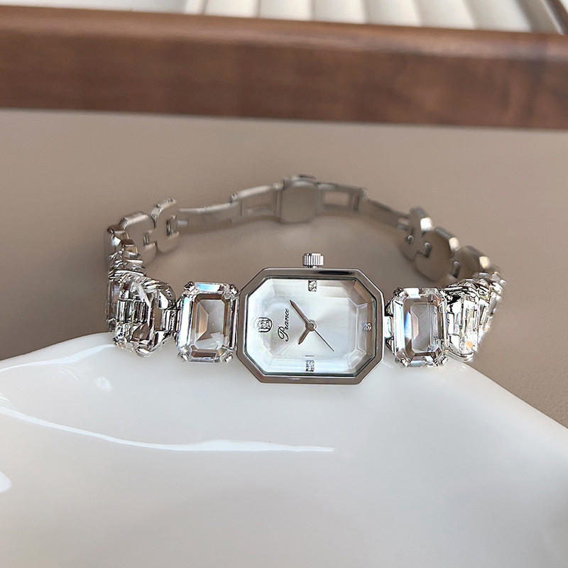 UTHAI женские часы для девочек – обзор и цена Jewelry Diamond Watches