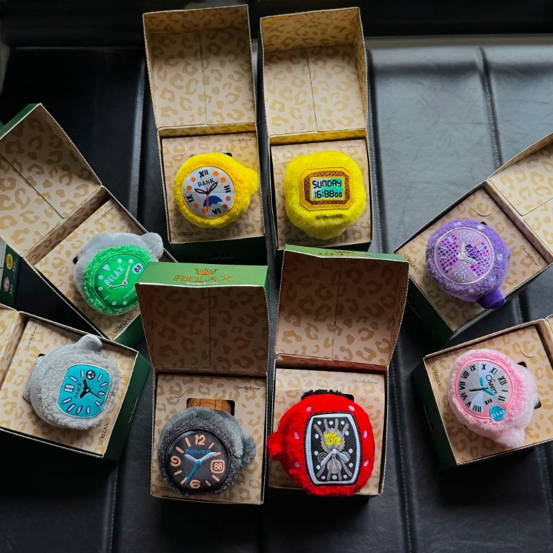 В наличии Pop Sunday плюшевые  – обзор и цена Jewelry With Watches