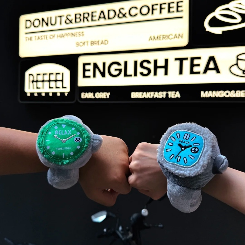 В наличии Pop Sunday плюшевые  – обзор и цена Jewelry With Watches
